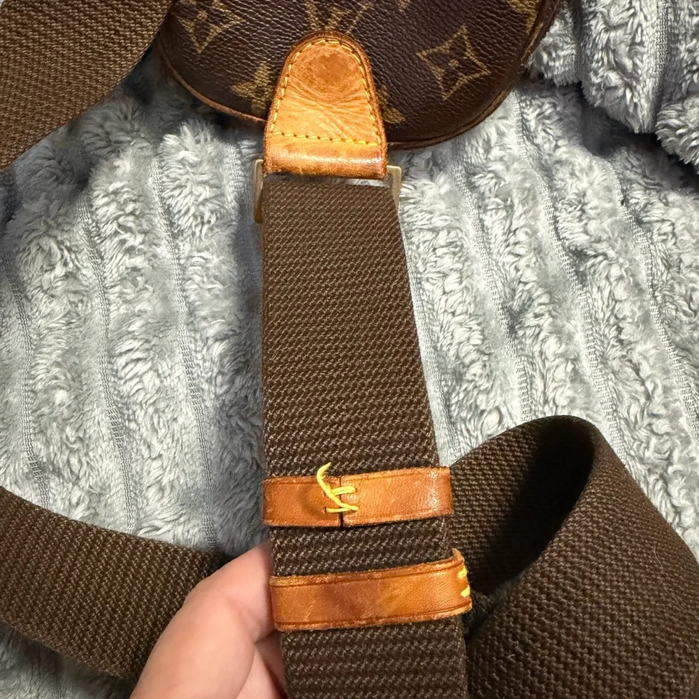 LOUIS VUITTON Pochette Gange Monogram Crossbody Shoulder Bag - Picture 12 of 16